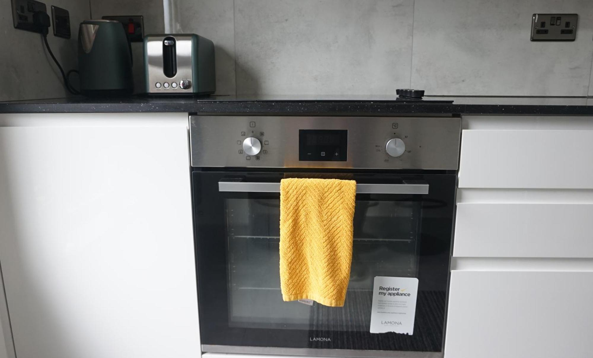Willa Luxury London House Sleeps 13, 2 Minutes To Metro Zewnętrze zdjęcie